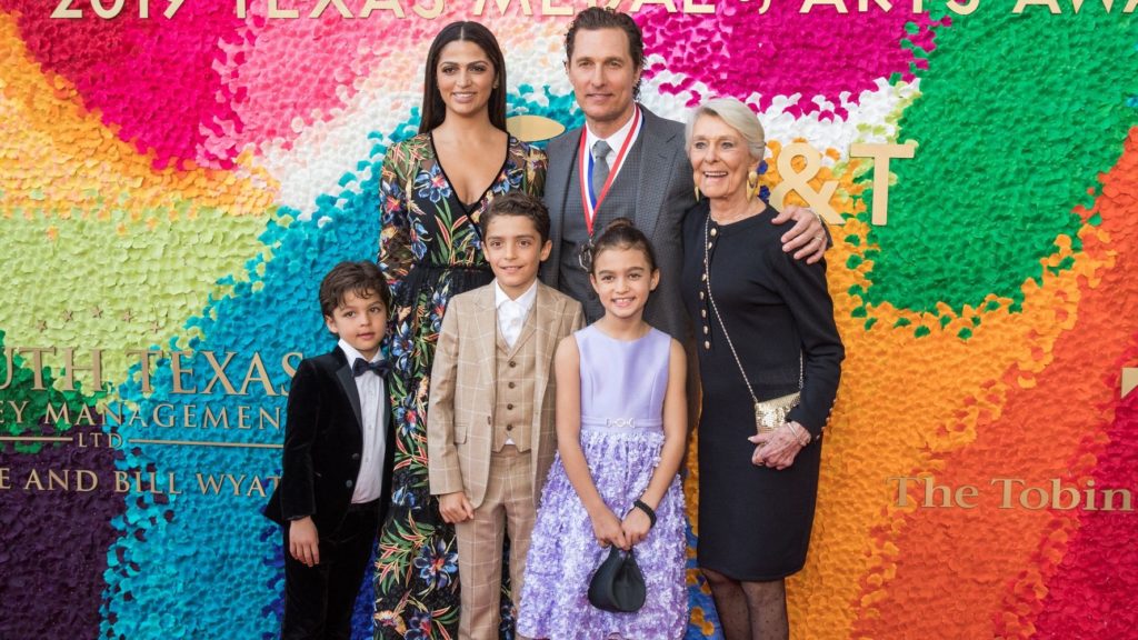 matthew mcconaughey family in texas