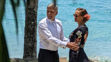 George Clooney and Julia Roberts On Set In Queensland