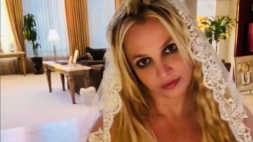 Britney Spears Celebrating Her Lonely Birthday